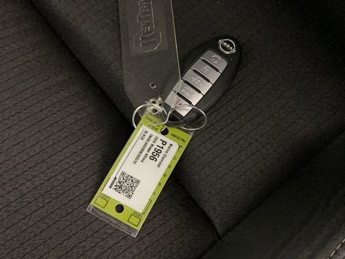 Used 2024 Nissan Altima 2.5 S image 19