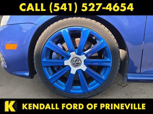 Used 2008 Volkswagen R32 AWD/4WD image 9