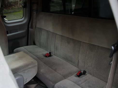 Used 1998 Ford F150 Lariat image 6