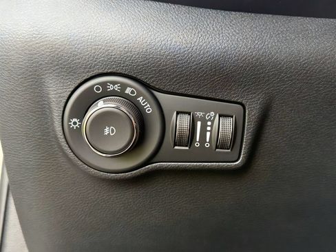 New 2026 Jeep Compass Limited AWD/4WD image 22