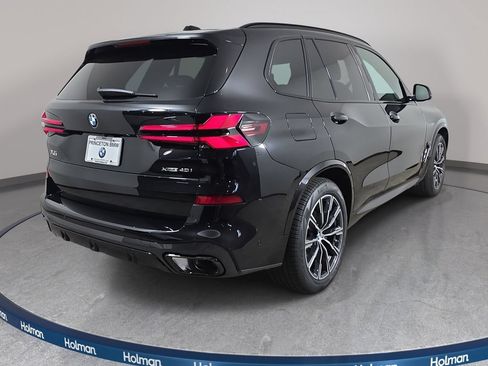 New 2026 BMW X5 xDrive40i w/ M Sport Package AWD/4WD image 5