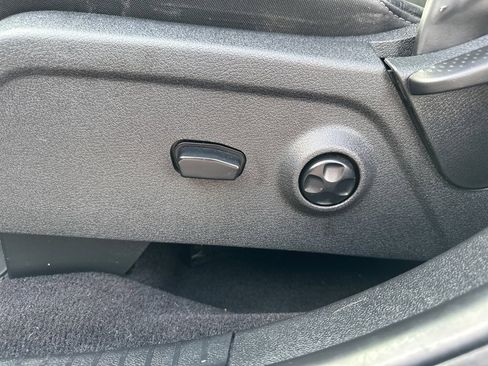 Used 2018 Dodge Journey Crossroad image 24