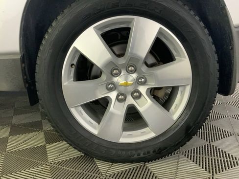 Used 2012 Chevrolet Traverse LT w/ All-Star Edition image 39