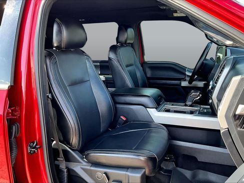 Used 2015 Ford F150 Lariat RWD image 12