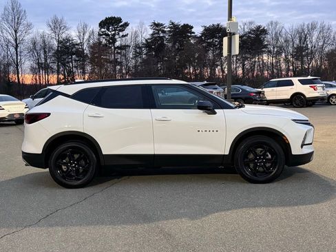 Used 2023 Chevrolet Blazer LT w/ Convenience Package image 8
