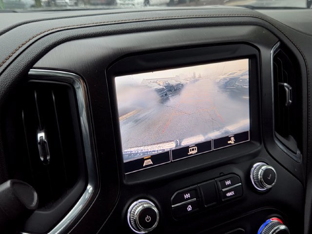 Used 2022 GMC Sierra 1500 AT4 w/ AT4 Premium Package AWD/4WD image 11