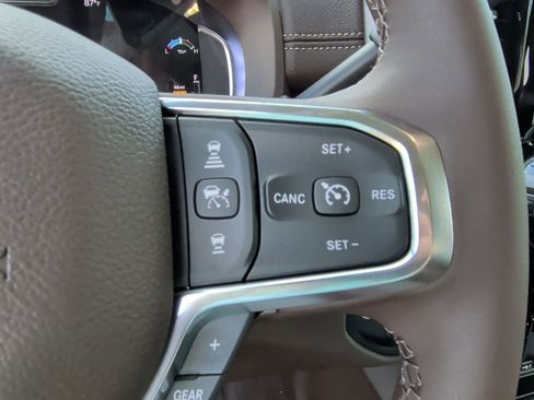 New 2026 RAM 3500 Laramie w/ Max Tow Package image 20