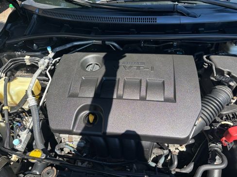 Used 2013 Toyota Corolla S image 16