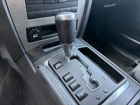 Used 2009 Jeep Grand Cherokee Laredo image 24