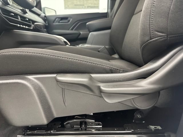 New 2026 Chevrolet Colorado W/T w/ WT Custom Package AWD/4WD image 10