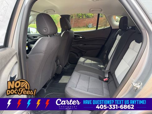 New 2026 Chevrolet Trax LS w/ LS Convenience Package FWD image 24