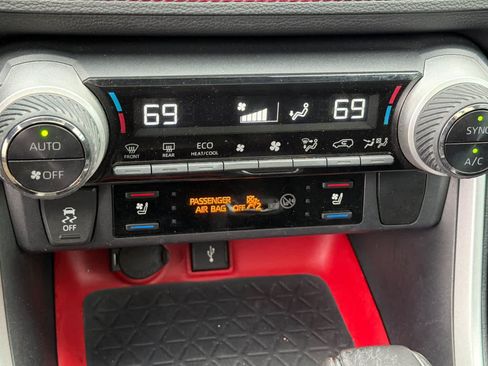 Used 2020 Toyota RAV4 TRD Off-Road w/ TRD Off-Road Weather Package AWD/4WD image 22