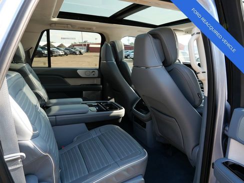 Used 2024 Lincoln Navigator L Black Label AWD/4WD image 13
