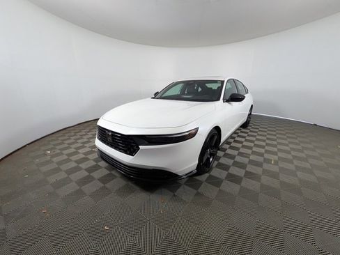 Used 2023 Honda Accord Sport image 28