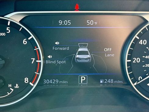 Used 2020 Nissan Altima 2.5 SV AWD/4WD image 14