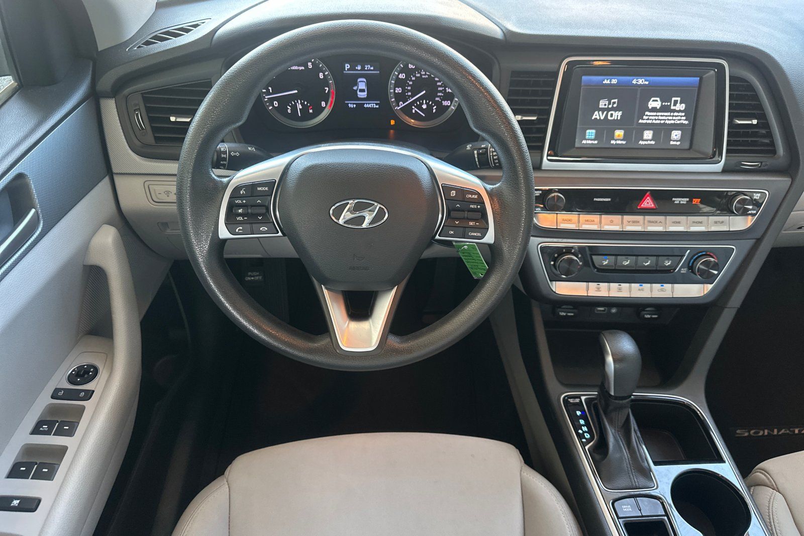 Used 2019 Hyundai Sonata SE FWD image 14