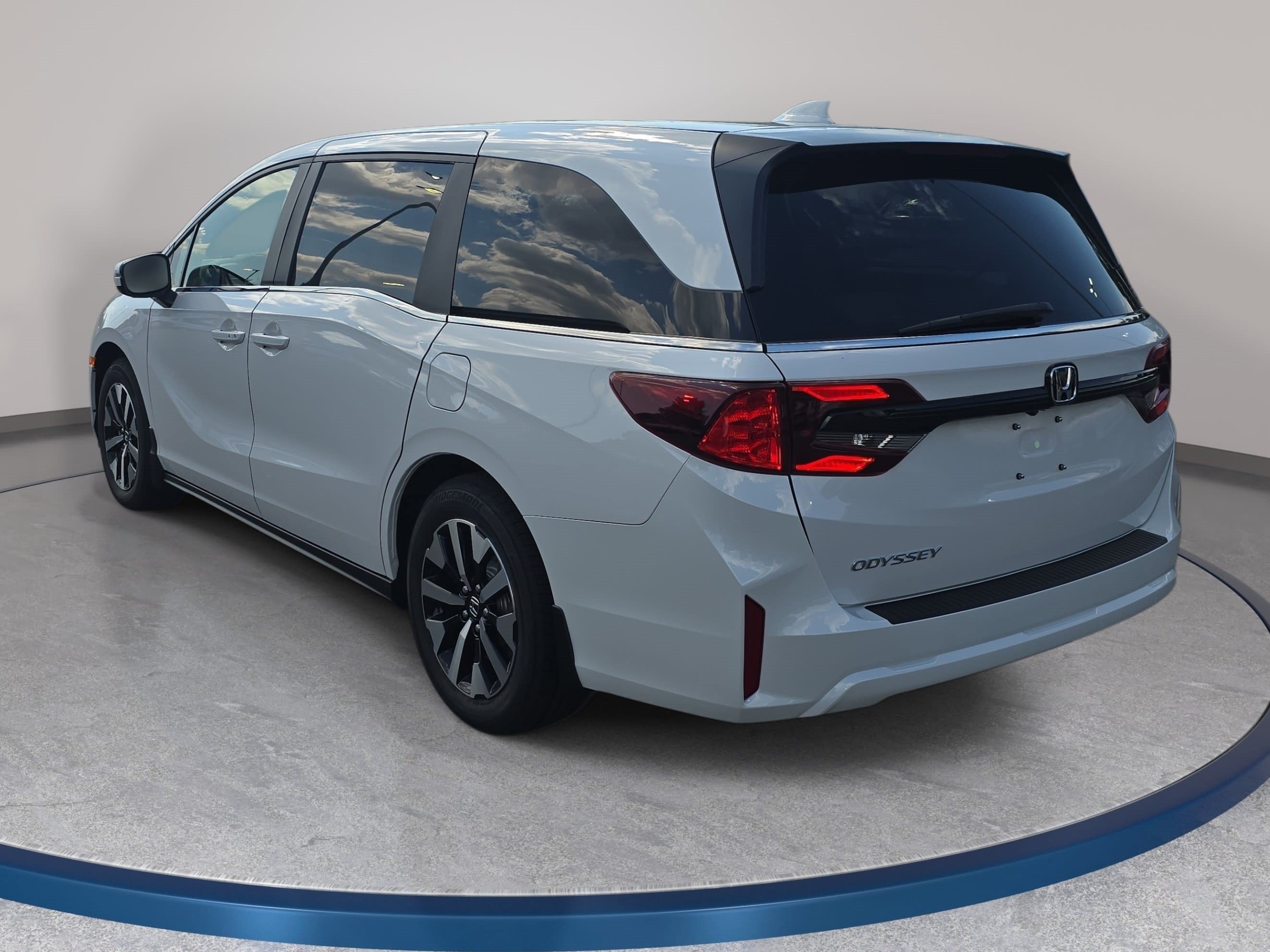 New 2027 Honda Odyssey EX-L image 7