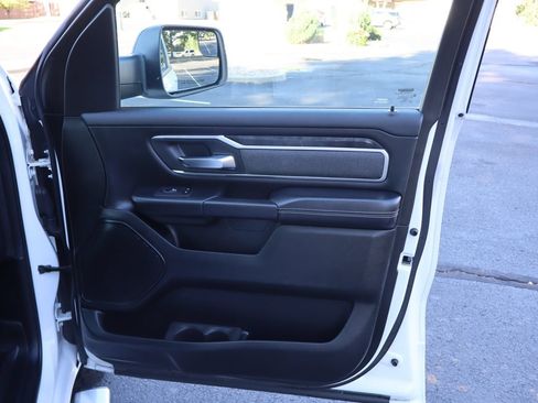 Used 2019 RAM 1500 Big Horn AWD/4WD image 26