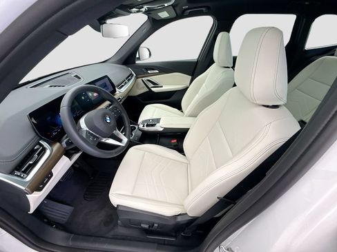 New 2026 BMW X1 xDrive28i w/ Convenience Package AWD/4WD image 18