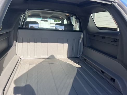 Used 2004 GMC Envoy XUV SLE image 14