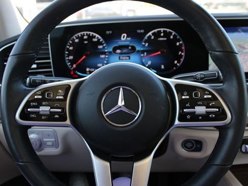 Used 2022 Mercedes-Benz GLE 350 4MATIC image 12
