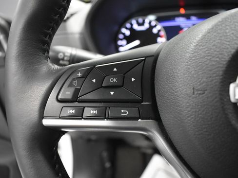 Certified 2025 Nissan Sentra SV w/ All-Weather Package FWD image 25