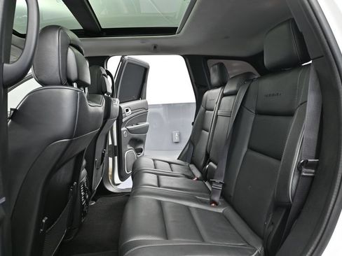 Used 2021 Jeep Grand Cherokee Summit AWD/4WD image 41
