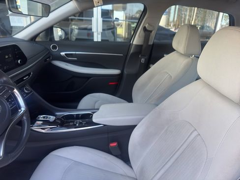 Used 2021 Hyundai Sonata SEL image 4
