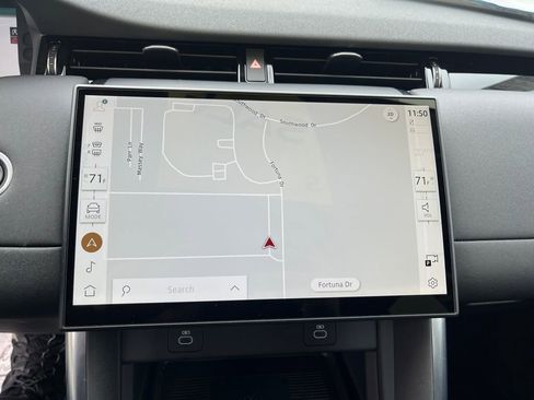Certified 2025 Land Rover Discovery Sport S AWD/4WD image 21
