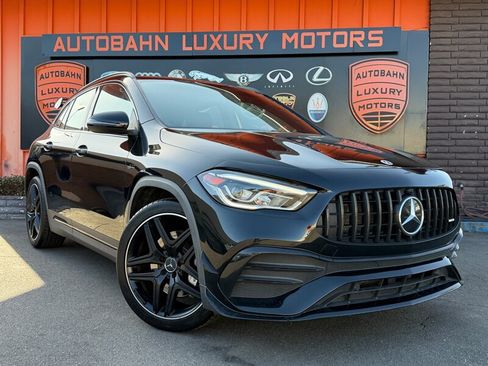 Used 2022 Mercedes-Benz GLA 35 AMG 4MATIC image 1