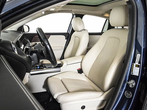Used 2022 Mercedes-Benz GLA 250 4MATIC image 18