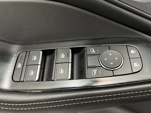 Used 2026 Nissan Rogue SL FWD image 15