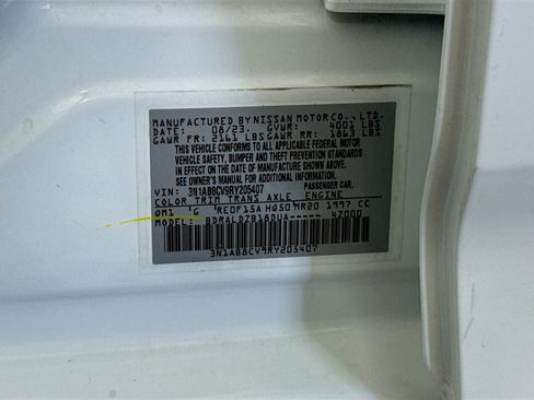 Used 2024 Nissan Sentra SV FWD image 40
