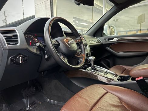 Used 2014 Audi Q5 2.0T Premium w/ Lighting Package image 30