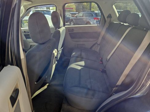 Used 2009 Ford Escape XLT AWD/4WD image 18
