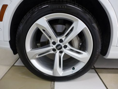 Used 2019 Audi Q7 3.0T Prestige image 85