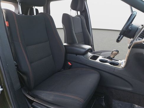 Used 2016 Jeep Grand Cherokee Laredo 75th Anniversary image 10