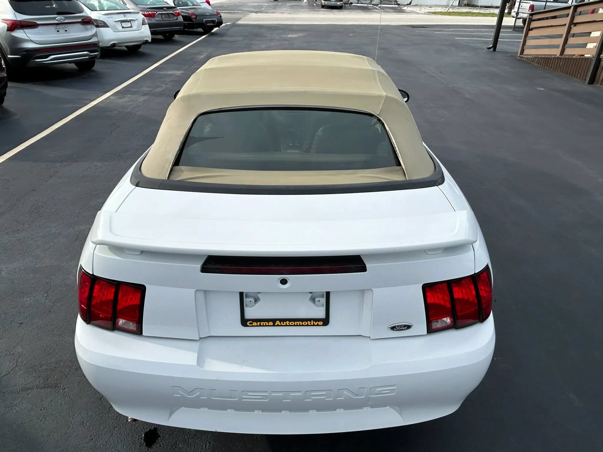 Used 2004 Ford Mustang Convertible RWD image 8
