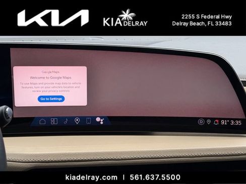 Used 2024 Cadillac XT4 Premium Luxury w/ Cold Weather Package FWD image 22