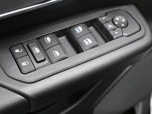 New 2026 RAM 1500 Big Horn w/ Night Edition image 10