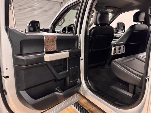 Used 2017 Ford F350 Lariat w/ Lariat Value Package image 15