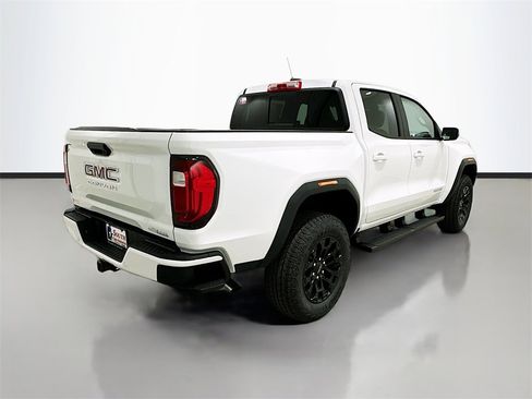 New 2026 GMC Canyon Elevation w/ Convenience Package image 7