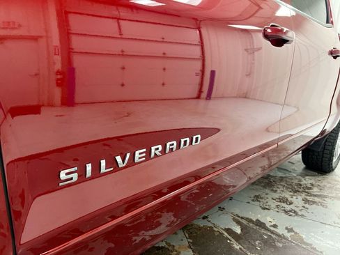 Used 2018 Chevrolet Silverado 1500 LT w/ All Star Edition AWD/4WD image 25