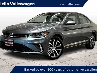 New 2025 Volkswagen Jetta SE