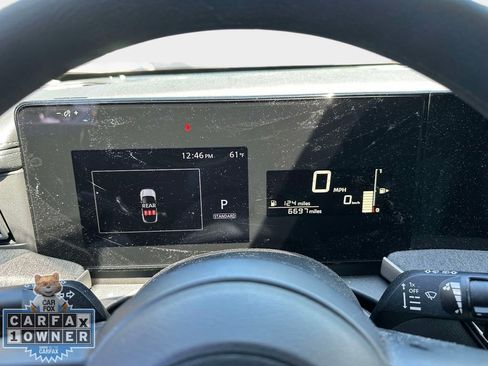 Used 2025 Nissan Kicks SV AWD/4WD image 24