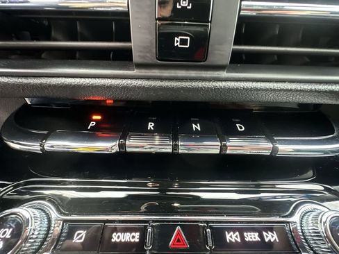 Used 2022 Lincoln Corsair AWD w/ Premium Package image 20