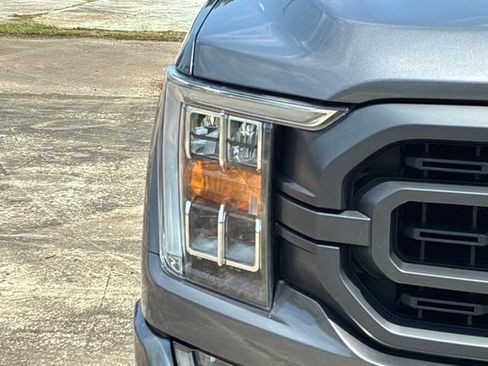 Used 2021 Ford F150 XLT w/ Equipment Group 302A High RWD image 9