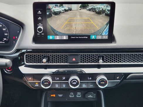 Used 2024 Honda Civic Touring image 17