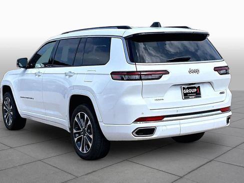 Used 2023 Jeep Grand Cherokee L Overland AWD/4WD image 12