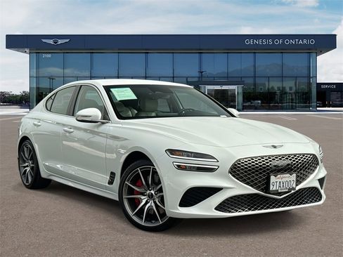 Used 2025 Genesis G70 2.5T image 1